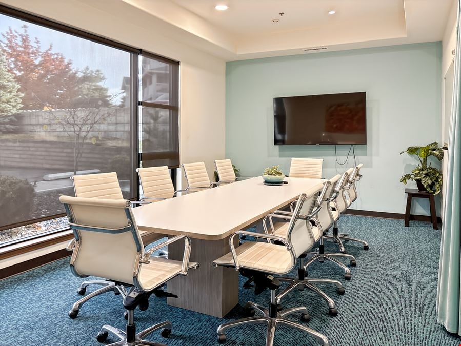 WA, Kennewick - W Grandridge Blvd