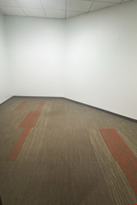 Workstyle Flexible Spaces - 7676 Hillmont