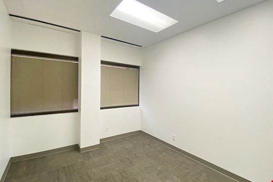 Preview of 1601 Industrial Blvd Office space for Rent in Sugar Land