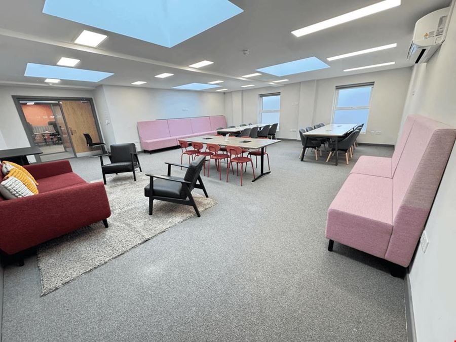 Collaborative One - Workspaces Reimagined