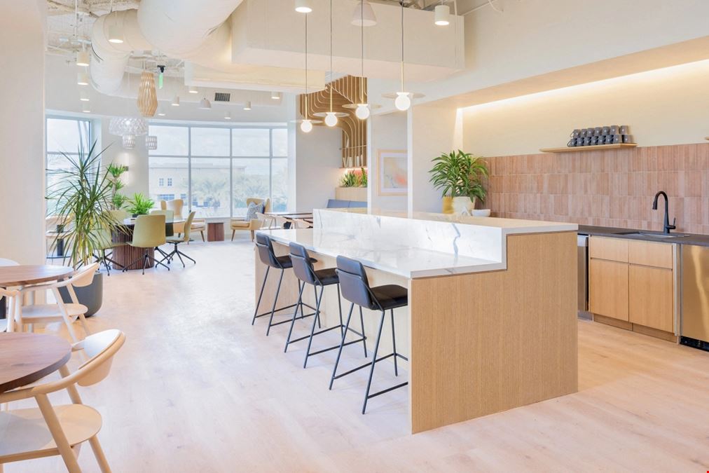 15051 North Kierland Blvd