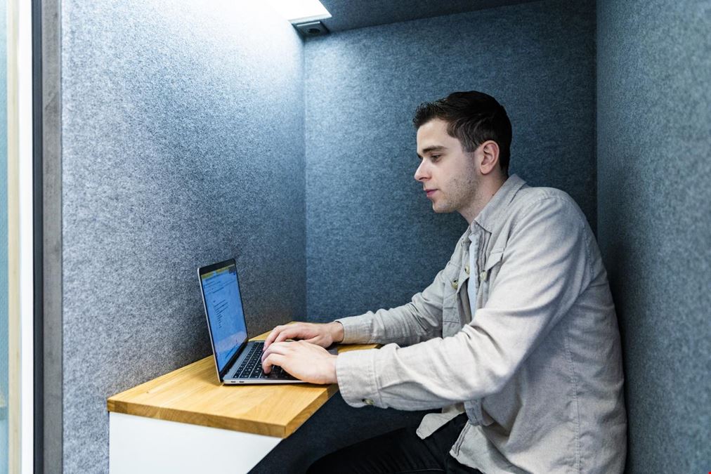 StartDock Coworking - Westplein