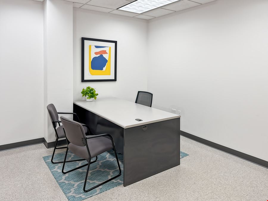 HQ - Grand Rapids - Kenmoor Avenue SE