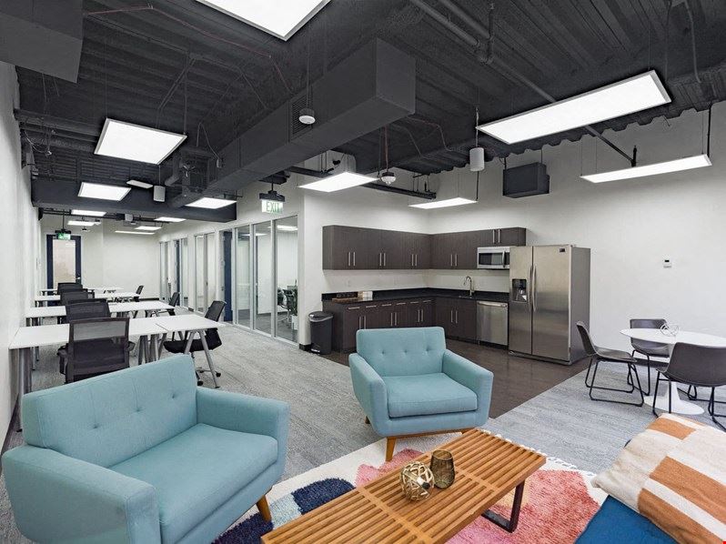 STRIVE WORKSPACES - Downtown Denver