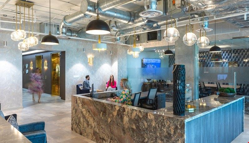 Quest Workspaces 121 Alhambra