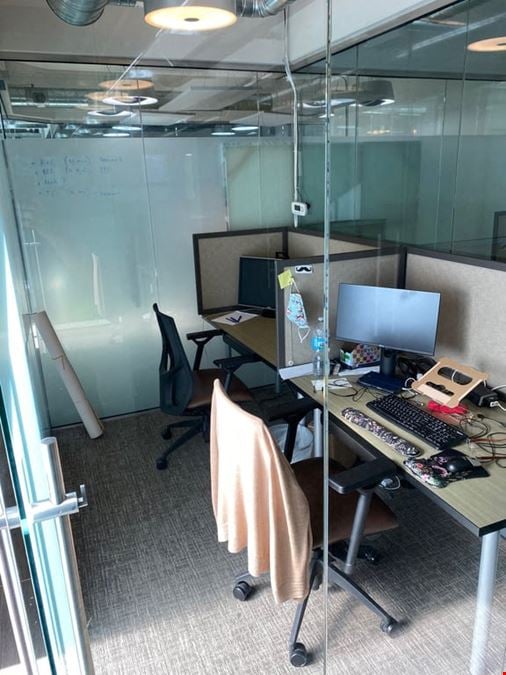 Private Office 06