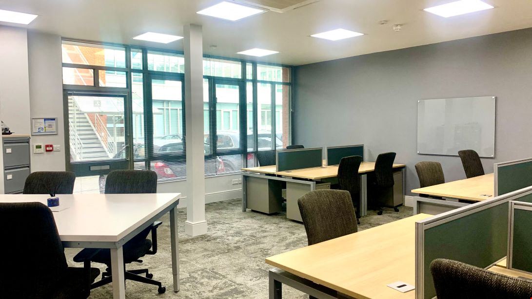 Dexter Serviced Offices  - Southbridge House