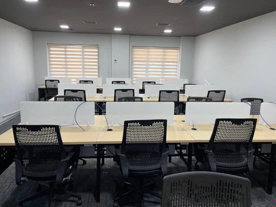 Spaze One - SpazeOne - Vyttila Shayma Business Hub