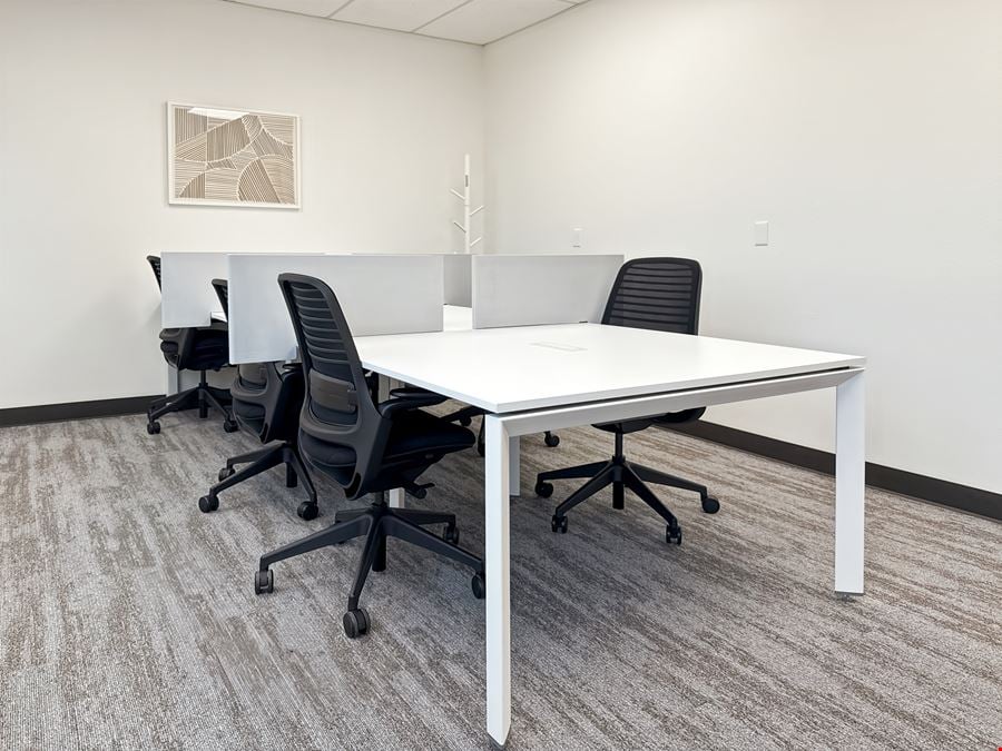 CA, Santa Rosa - Neotomas Ave