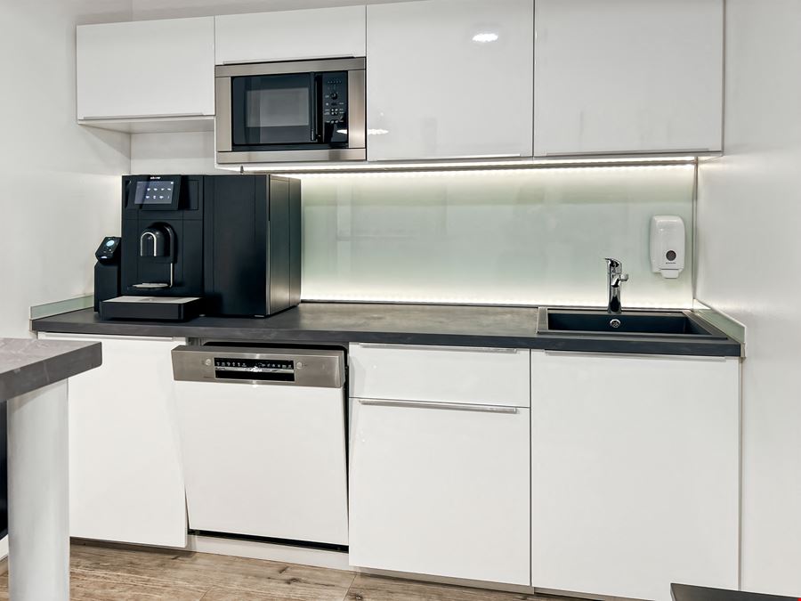 Regus - Neuer Zollhof