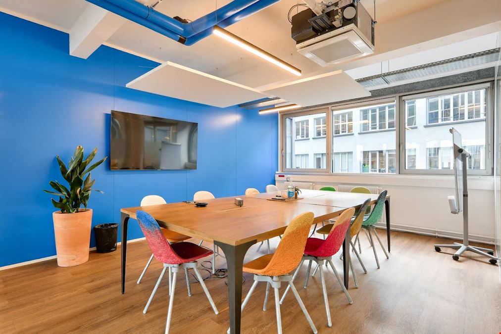 Hiptown Canal Saint-Martin