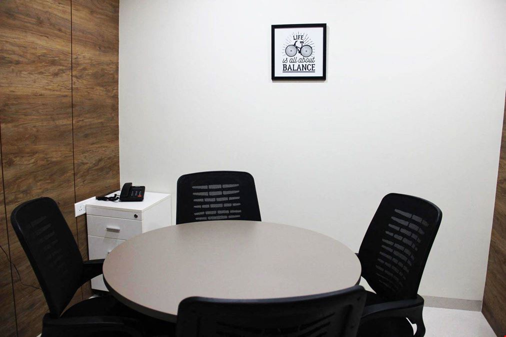 Excluzo Business Centre