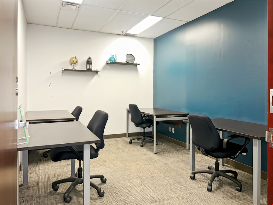 Regus - Montreal - Cathcart & McGill