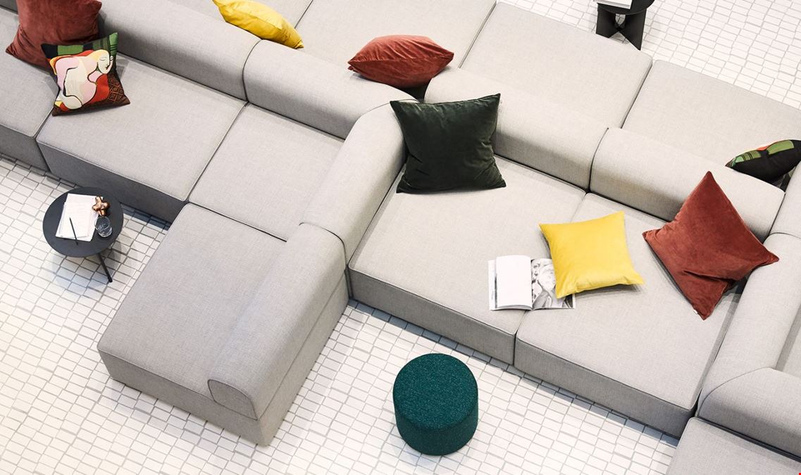 Fora - 1 Lyric Square