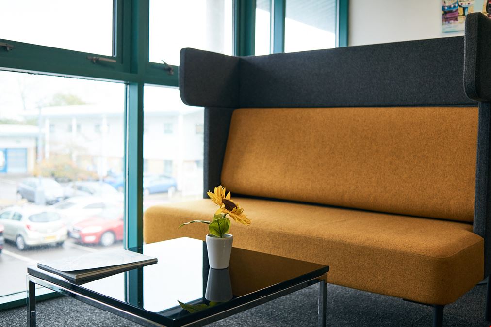 Basepoint - Harts Farm Way