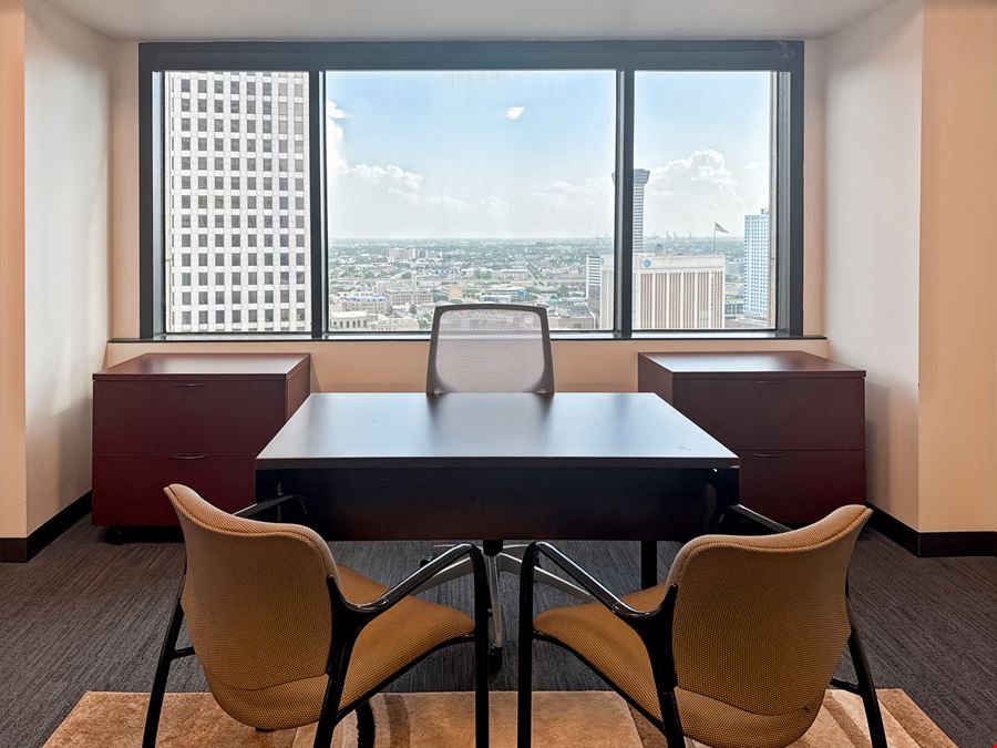 LA, New Orleans - Place St. Charles