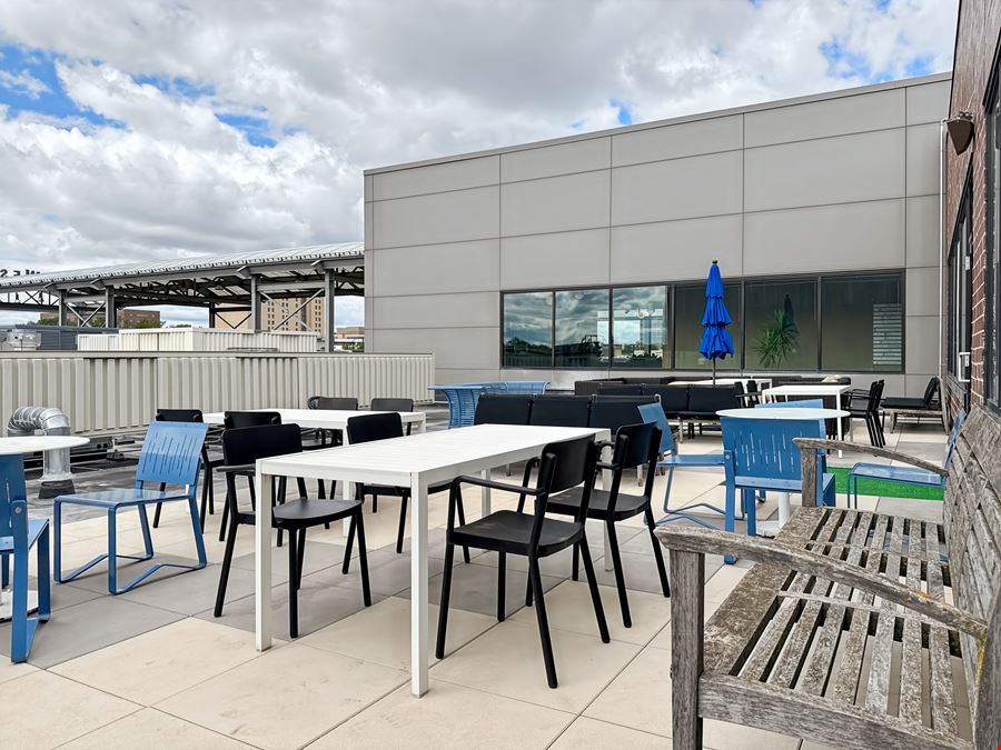 MN, St. Louis Park - West End