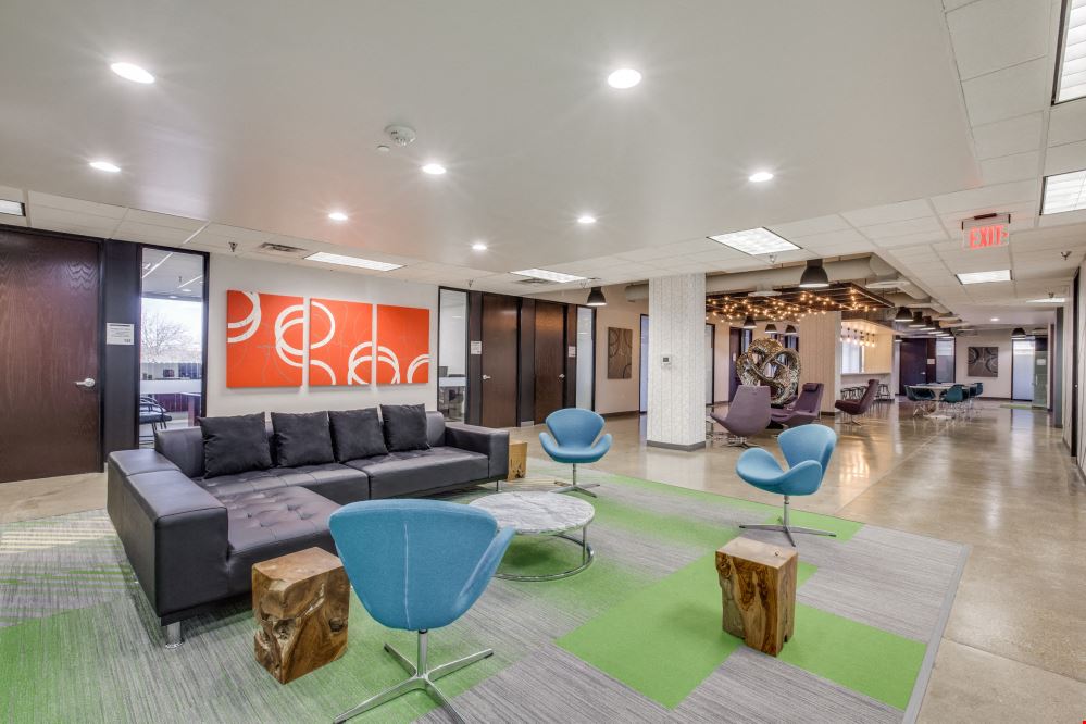 4425 W. Airport Freeway