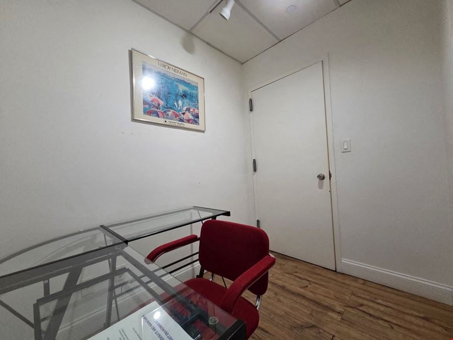 704-F: 2-Person Private Office in Midtown