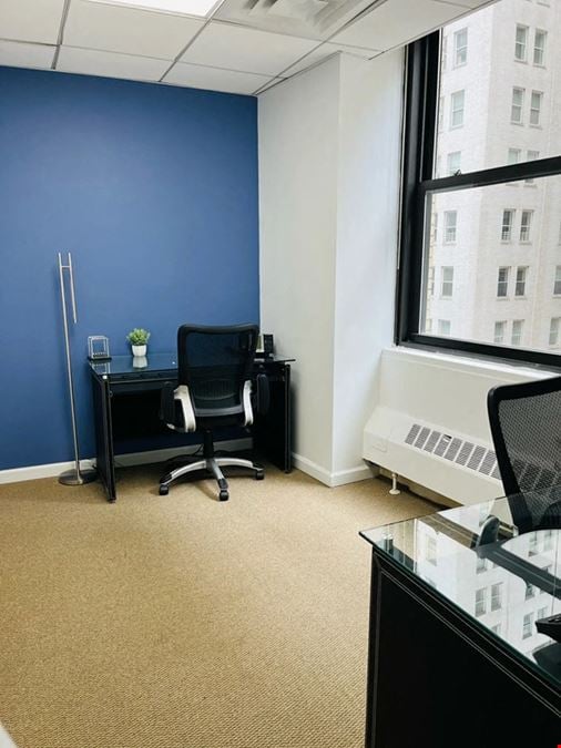 Window Office 1421