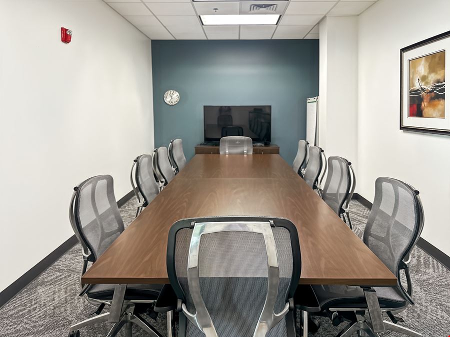 Winston-Salem - St. George Square