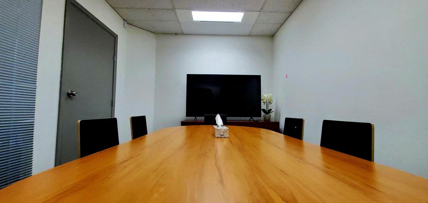 1130 Private Suite