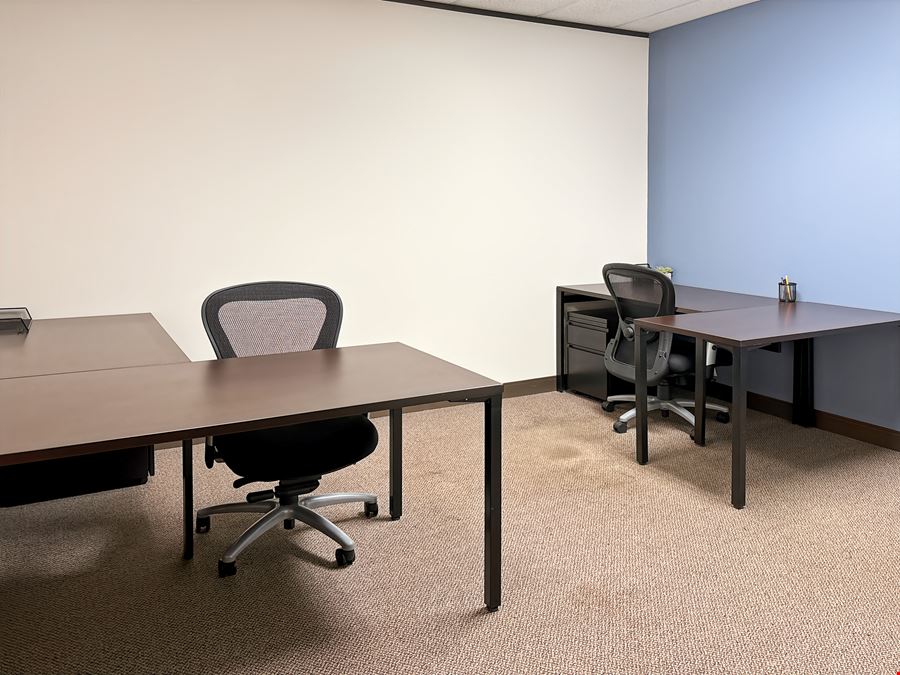 MI, Troy - Troy Liberty Center