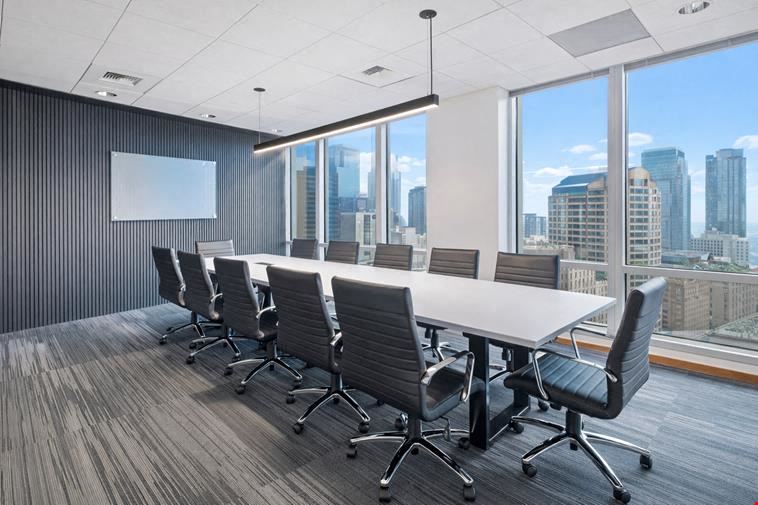 12 Person Meeting Room - Olympic