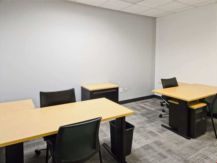 Regus - Alpharetta - Deerfield