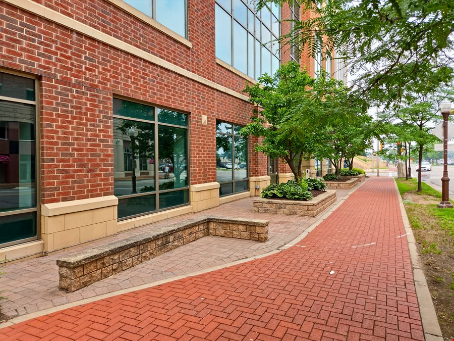 WI, Wausau - Scott St