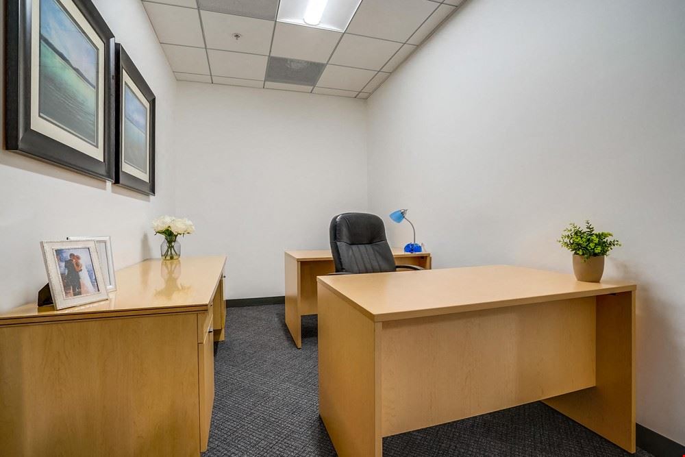 Wilshire Bundy Plaza