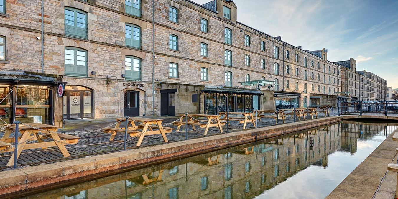 Clockwise - Edinburgh Leith