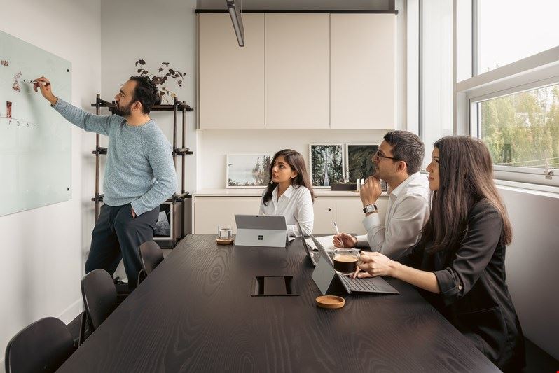 Pavilion Cowork - Pavilion 34 W7
