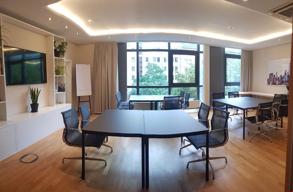 Office Club Friedrichstraße