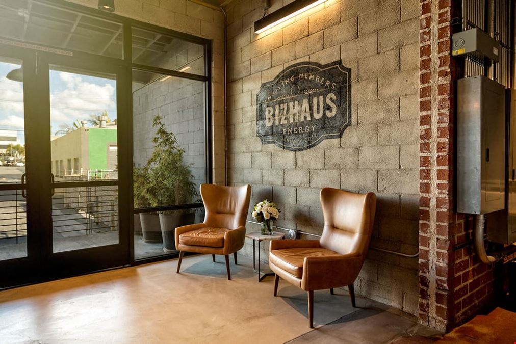Bizhaus - El Segundo