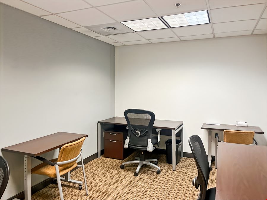 Regus - Nashua – One Tara Boulevard