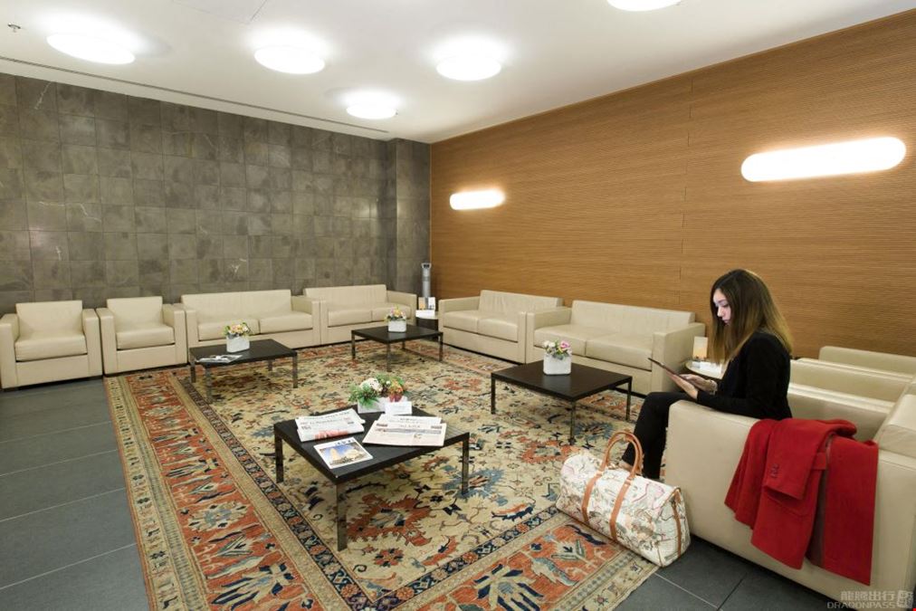 VIP Lounge And Fast Track Bergamo/Orio Al Serio Airport Main Terminal