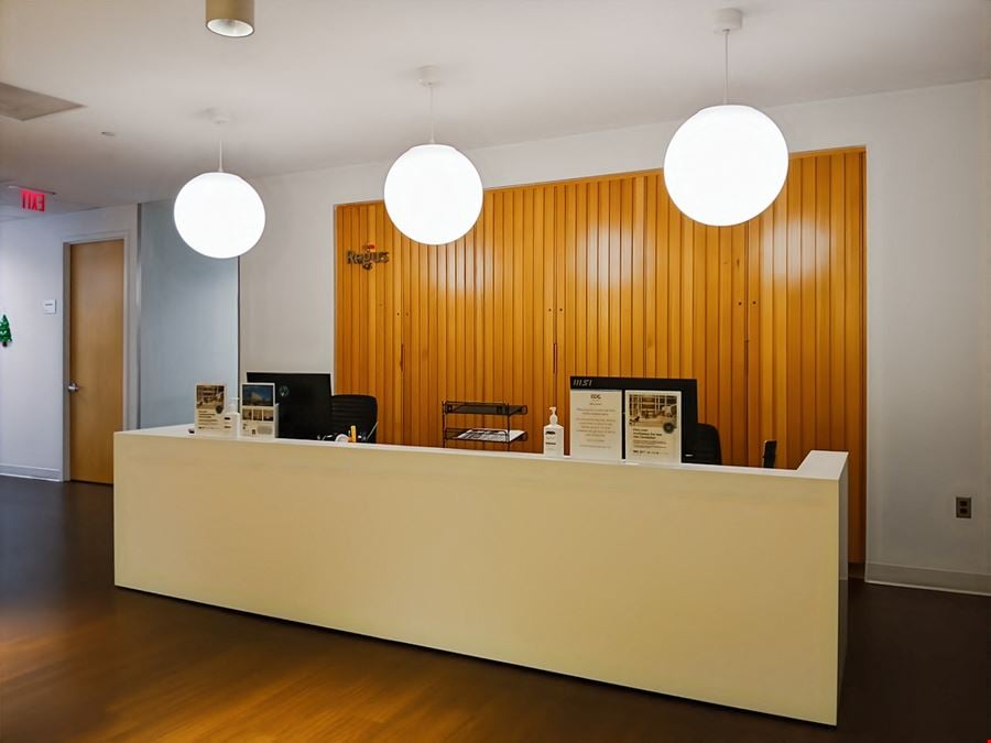Regus - Melville - Expressway II