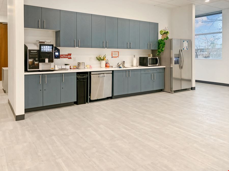 CA, Rancho Cordova - White Rock Rd.