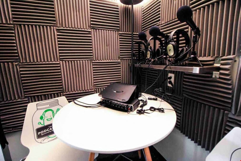Podcast Studio