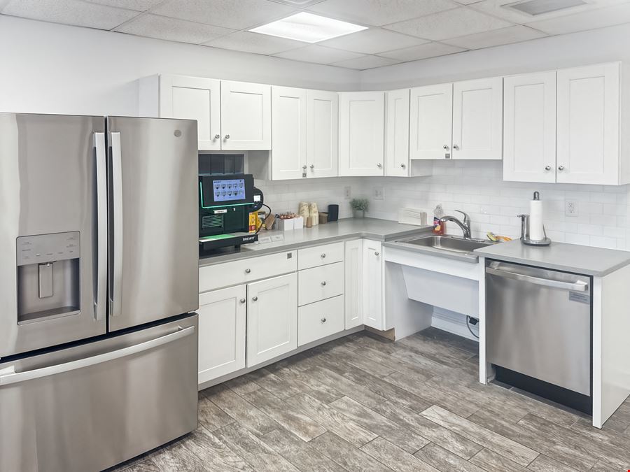 Regus - Newtown Square - West Chester Pike