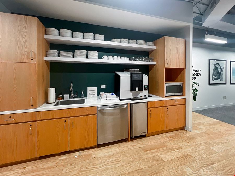 NC, Charlotte - Trade and Tryon