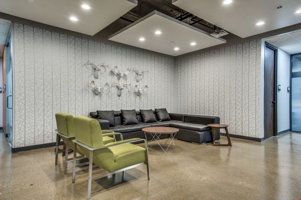 Workstyle Flexible Spaces - 2727 LBJ Freeway
