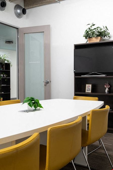 2nd Floor 6 person Conference Room