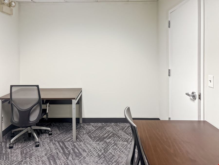 Regus - Melville - Broadhollow Rd