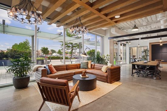 Preview of Common Desk - Energy Square Office space for Rent in Dallas