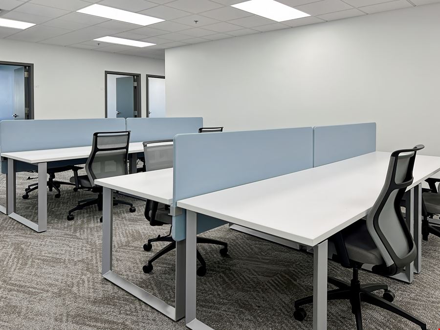 MI, Grand Rapids - Broadmoor Ave