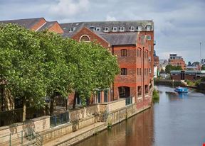 Wizu Workspace - One Embankment