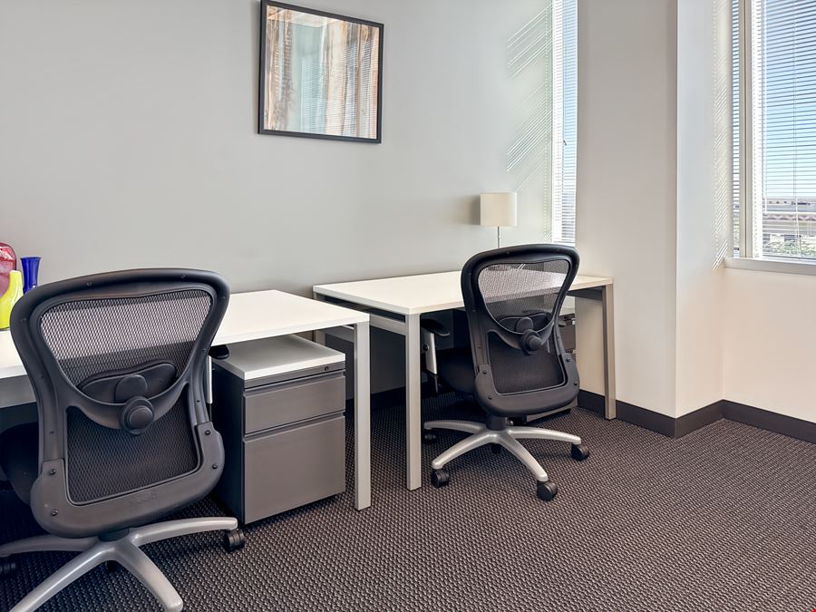 AZ, Phoenix - Desert Ridge Corporate