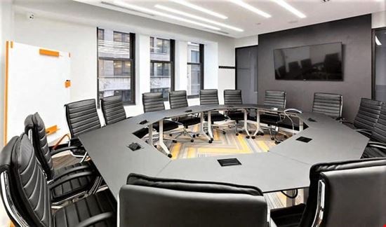 15 West 38th Street